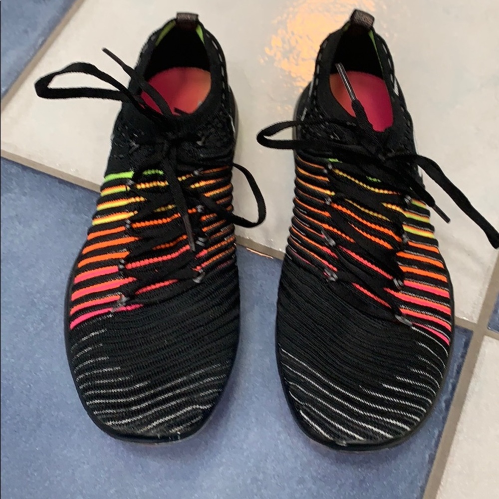 Size 6 Nike rainbow tennis shoes